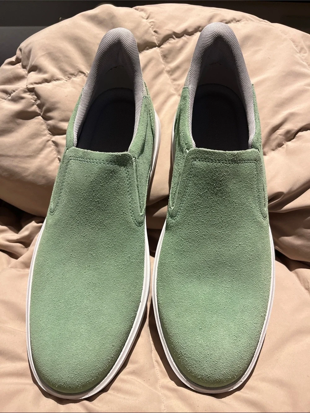 Rockport Men's Slip-On Suede Loafers in Sage Green size 10 1/2 New without Box